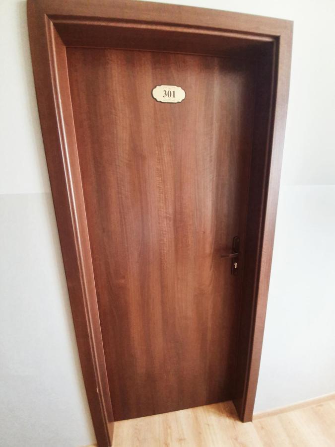 Lux Resort Красник Экстерьер фото
